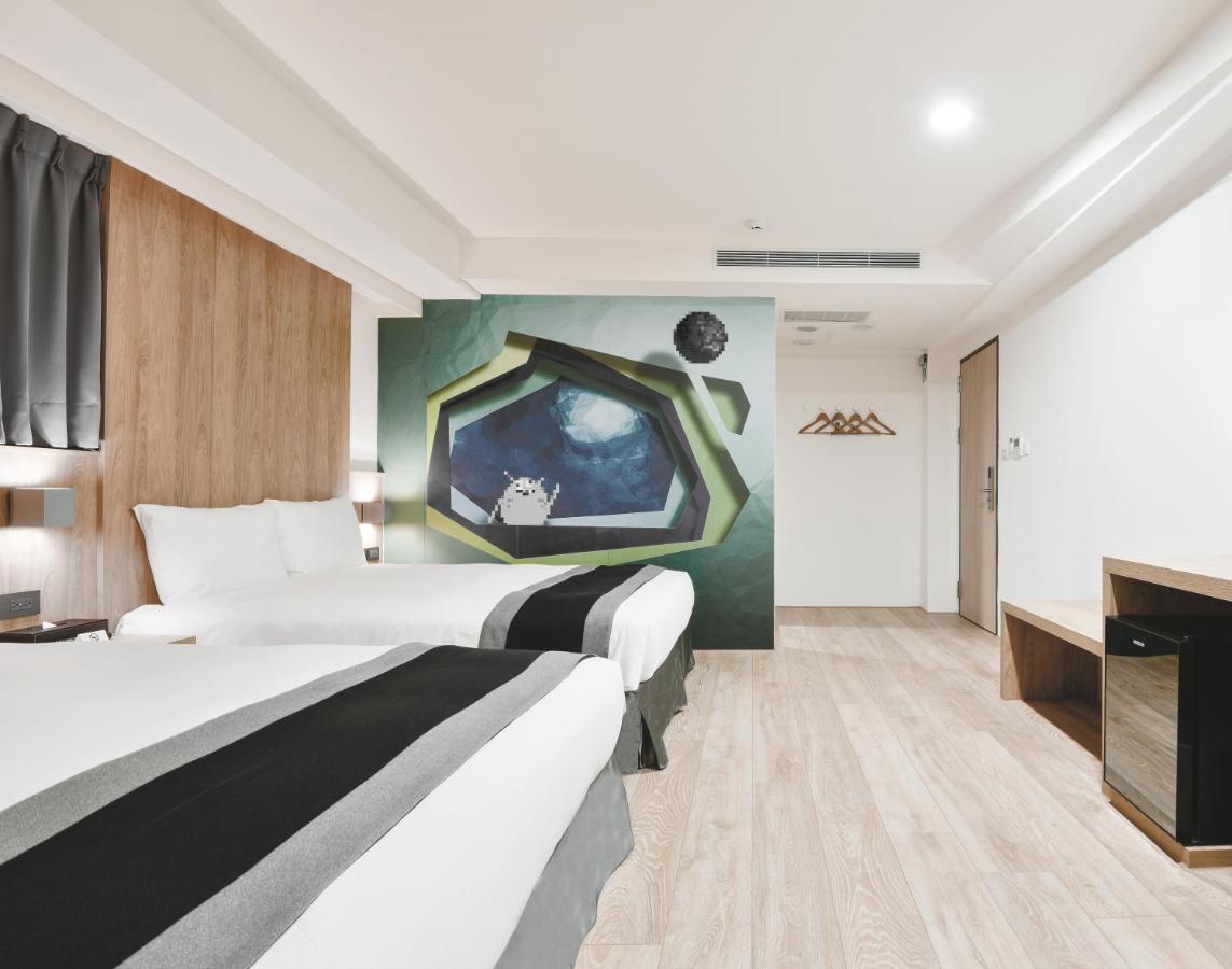 Trans Inn Taichung Dış mekan fotoğraf